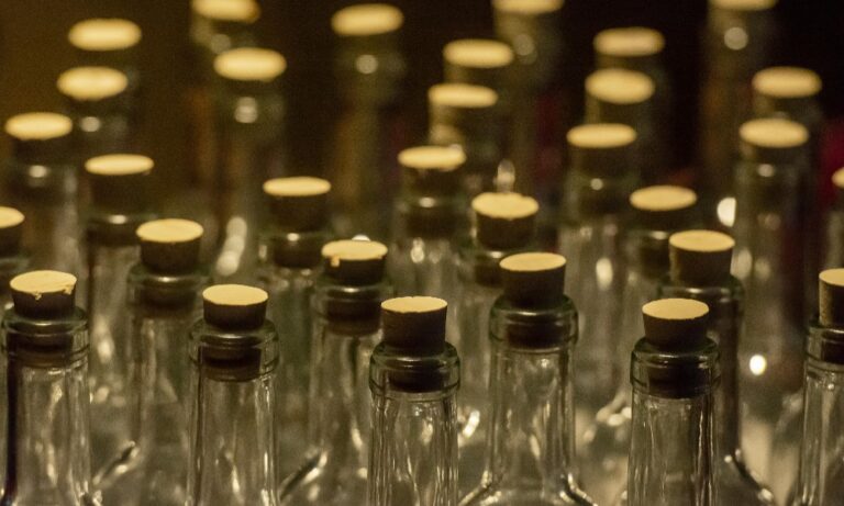 Cuál es el compromiso de la industria del vidrio con la sostenibilidad